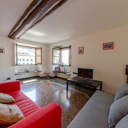 Joivy Colorful Flat For 5 Close To Piazza De Ferrari Γένοβα Εξωτερικό φωτογραφία